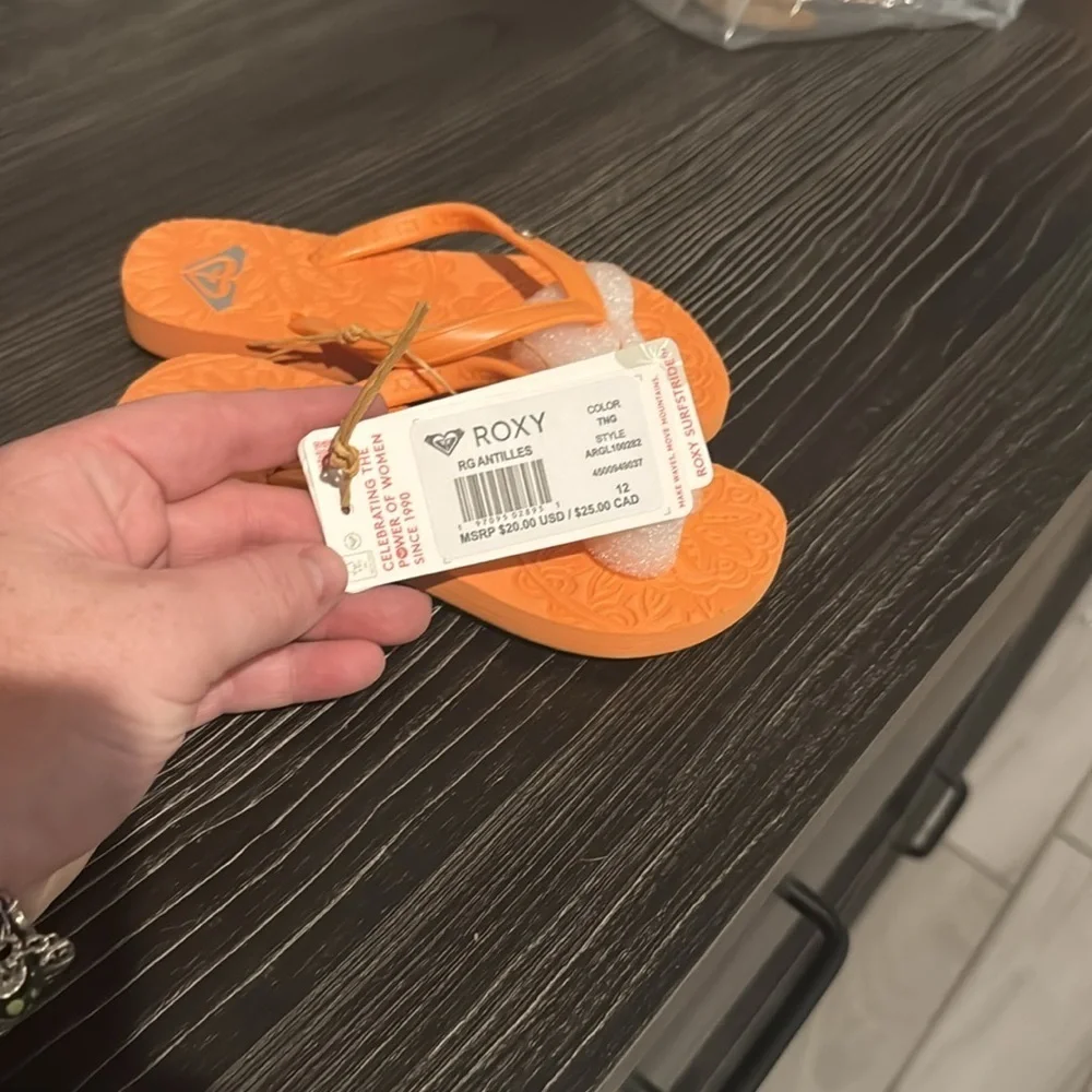 Roxy Vibrant Orange Sandals- toddler size 12 - Picture 2 of 3